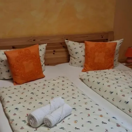 Zum Reiterhof, 3-bettzimmer Gasthuis Schmogrow